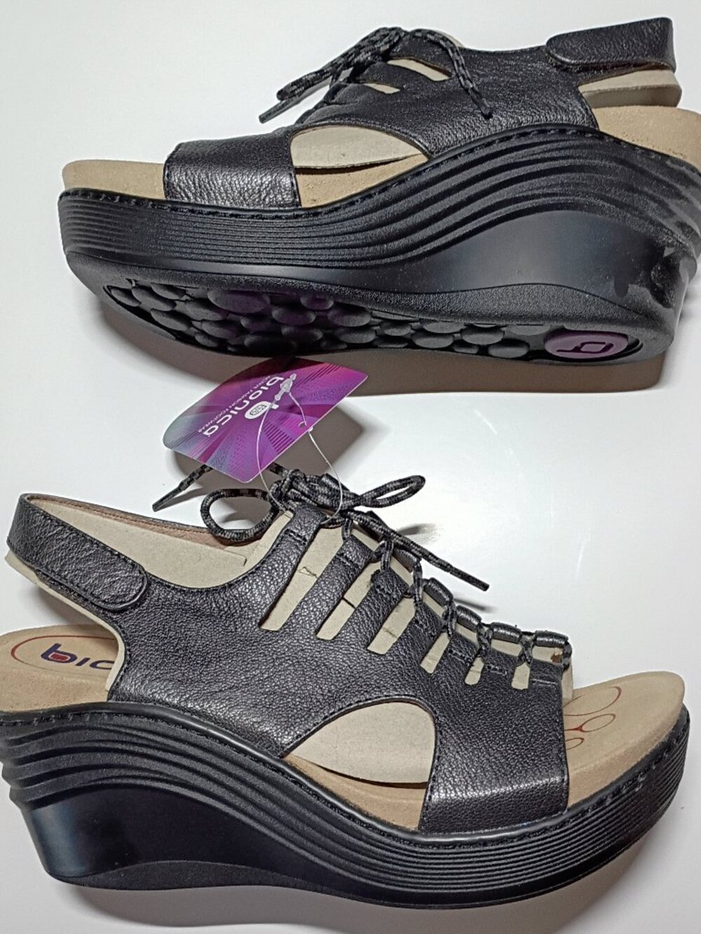 NEW Bionica Sirus sandals - 7.5